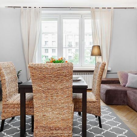 Stars Apartaments City Center By Noclegi Renters Warszawa Exteriör bild