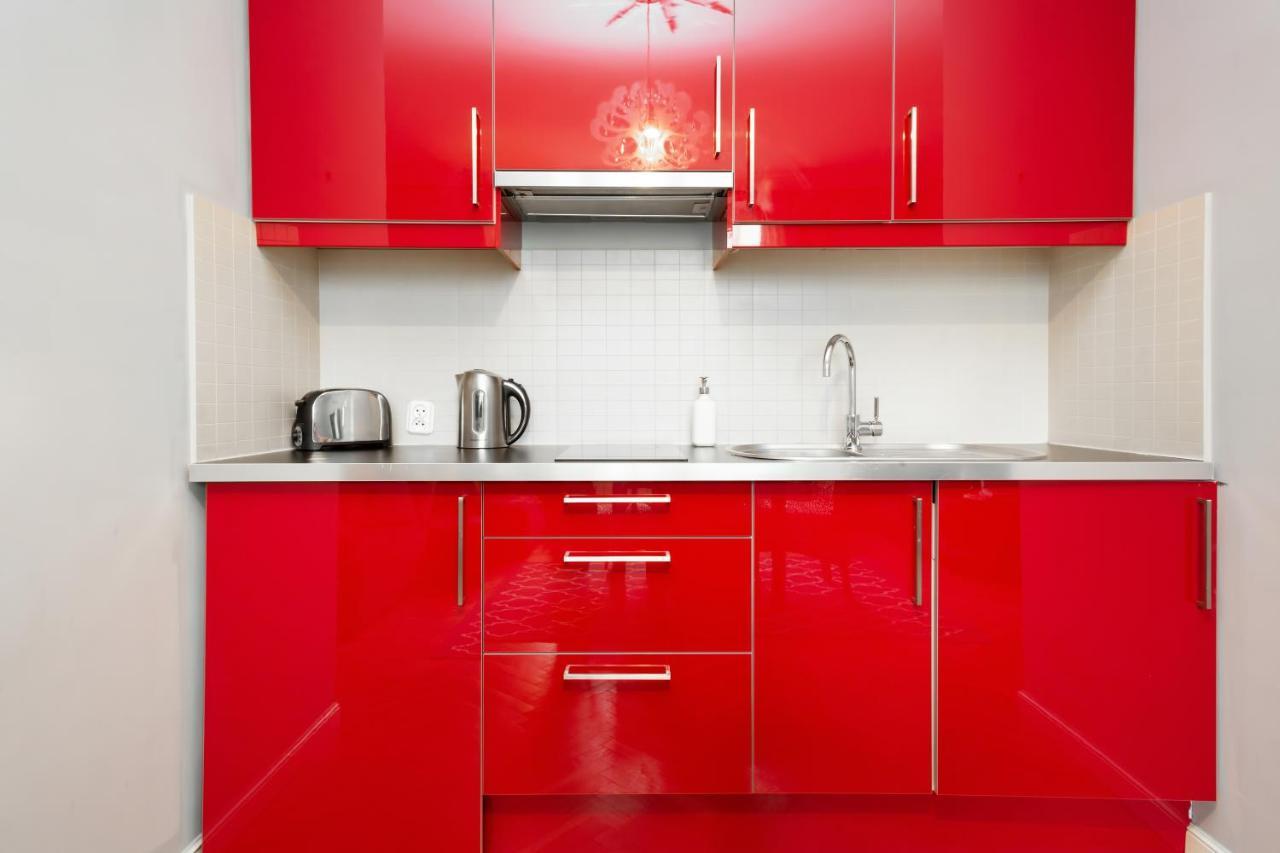 Stars Apartaments City Center By Noclegi Renters Warszawa Exteriör bild