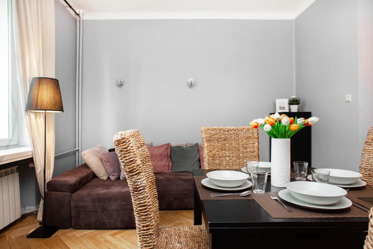 Stars Apartaments City Center By Noclegi Renters Warszawa Exteriör bild